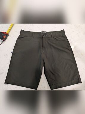 Oakley Men's Hybrid Shorts Dark Green
